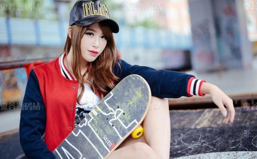 [非主流壁纸]滑滑板的女生非主流人物美女壁纸桌面