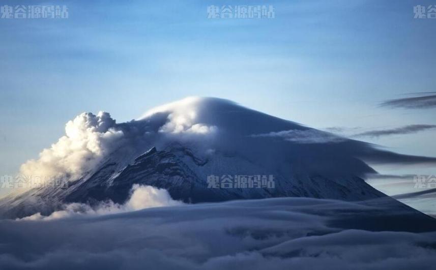 [风景壁纸]火山山顶云雾风景壁纸图片电脑高清壁纸下载